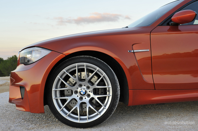 Bmw 1 Series M Coupe foto 13