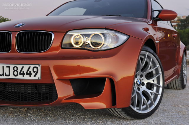 Bmw 1 Series M Coupe foto 16