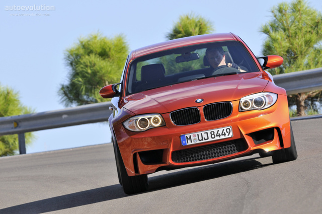 Bmw 1 Series M Coupe foto 23