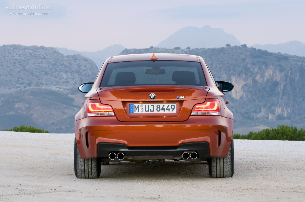 Bmw 1 Series M Coupe photo 26