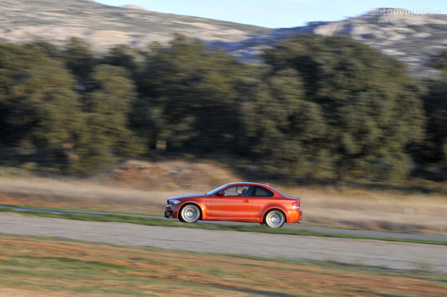 Bmw 1 Series M Coupe foto 28