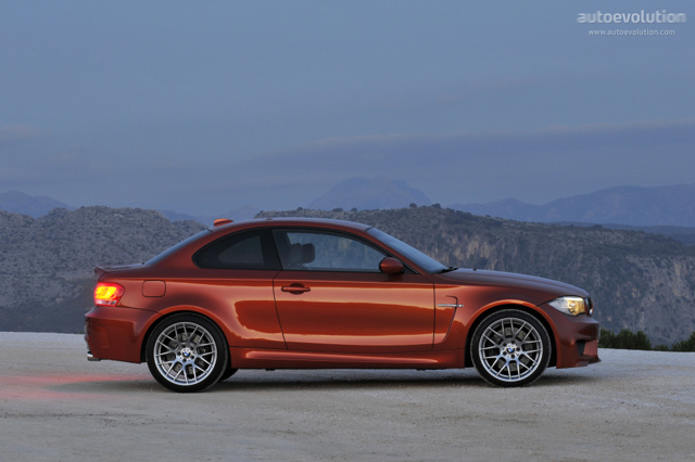 Bmw 1 Series M Coupe foto 3