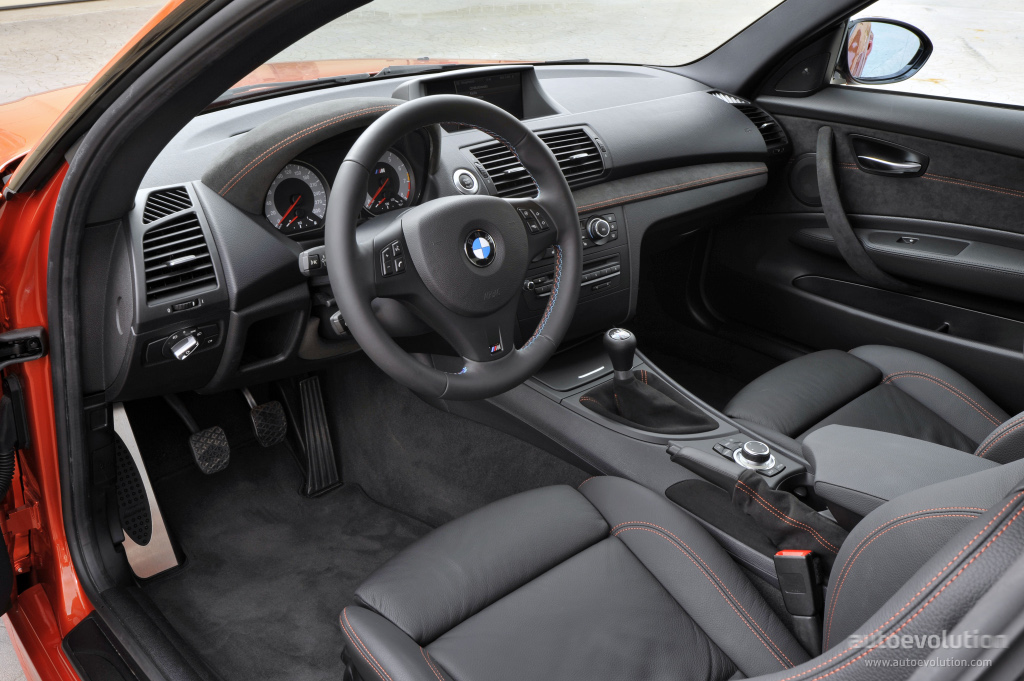 Bmw 1 Series M Coupe photo 90