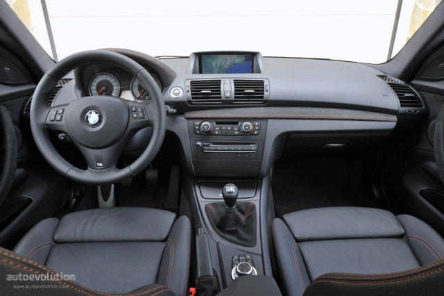 Bmw 1 Series M Coupe foto 98