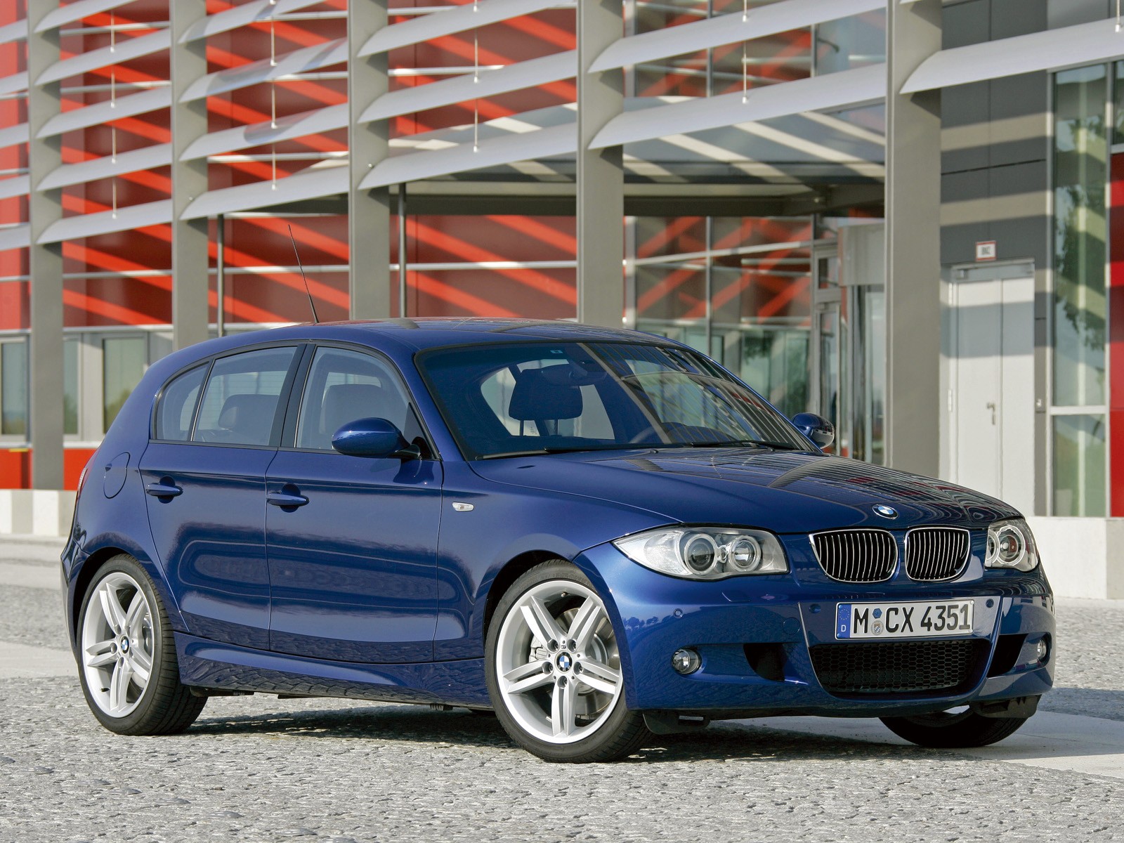 Bmw 1 Series photo 18
