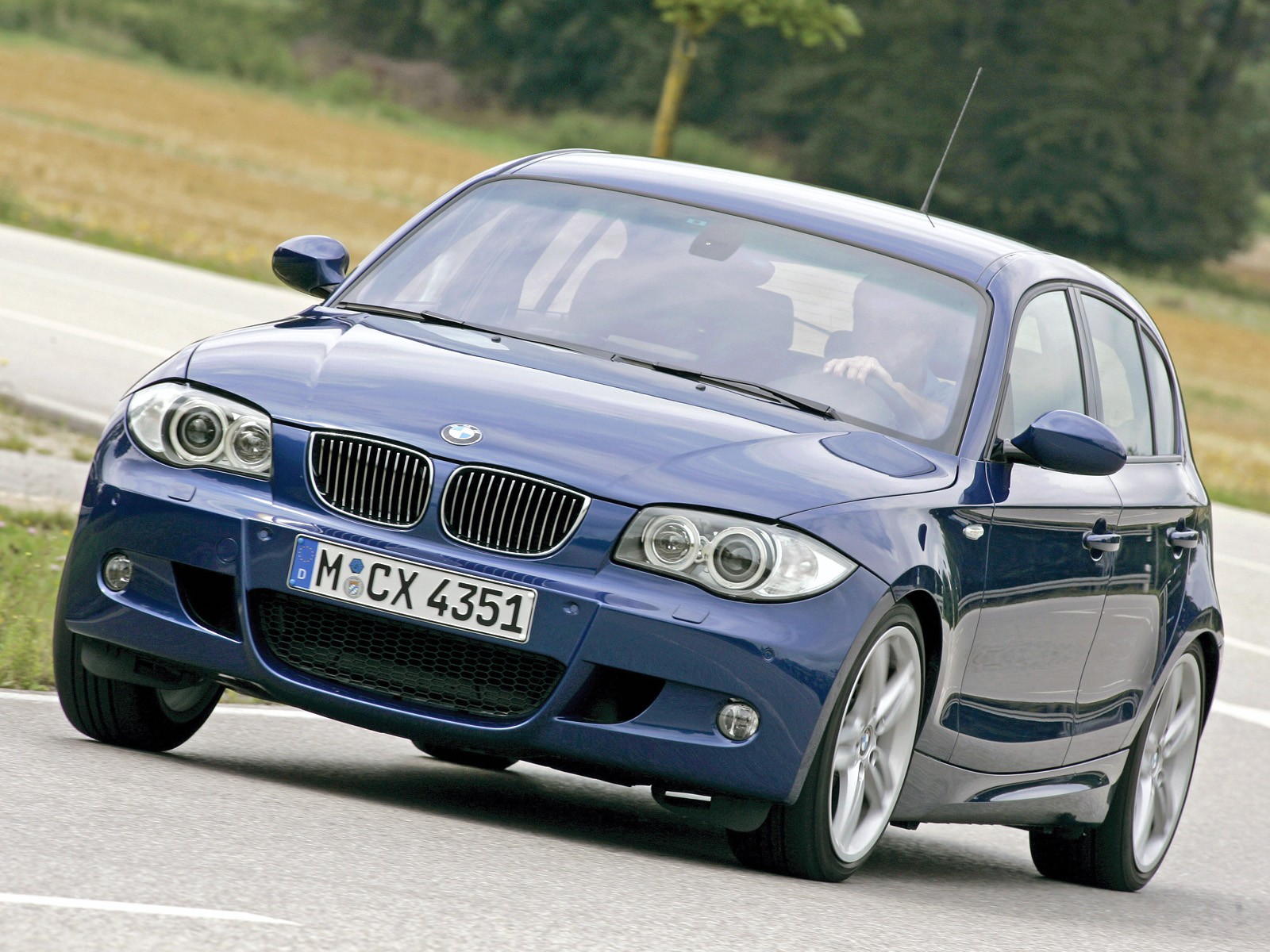 Bmw 1 Series photo 22