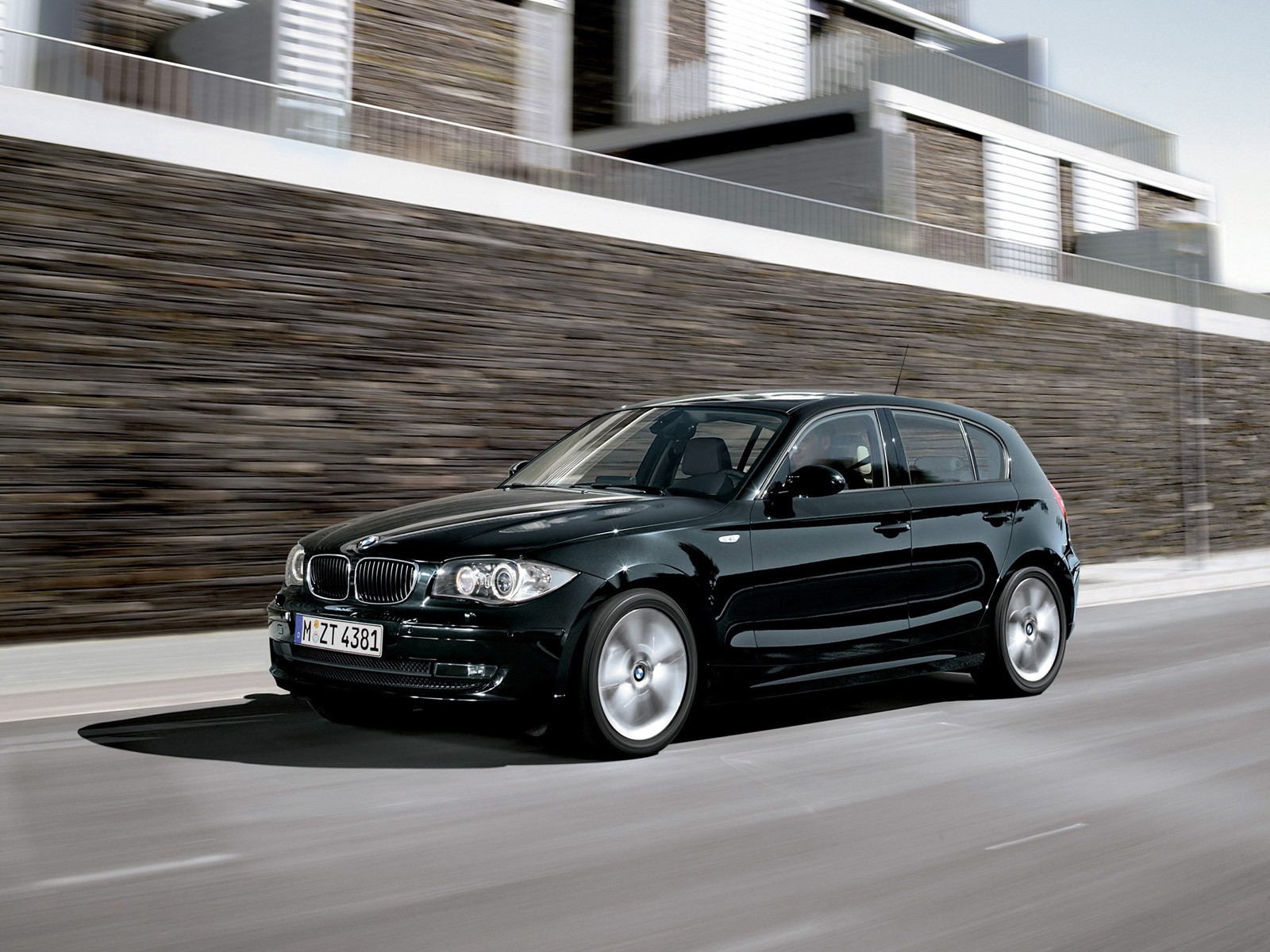 Bmw 1 Series photo 22