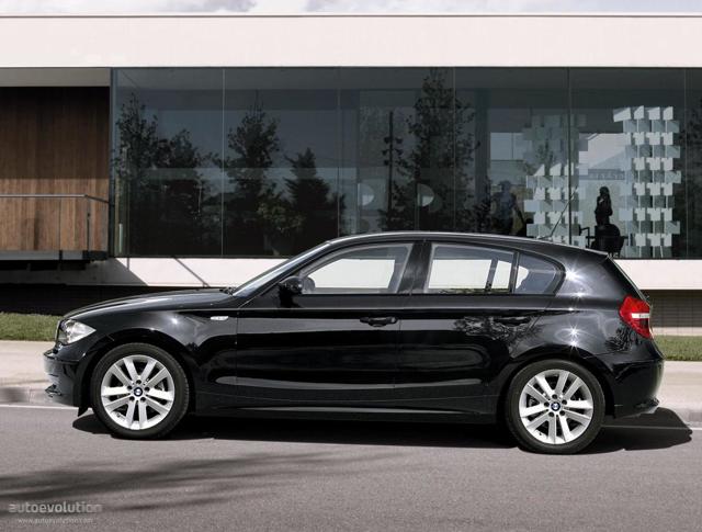 Bmw 1 Series photo 2
