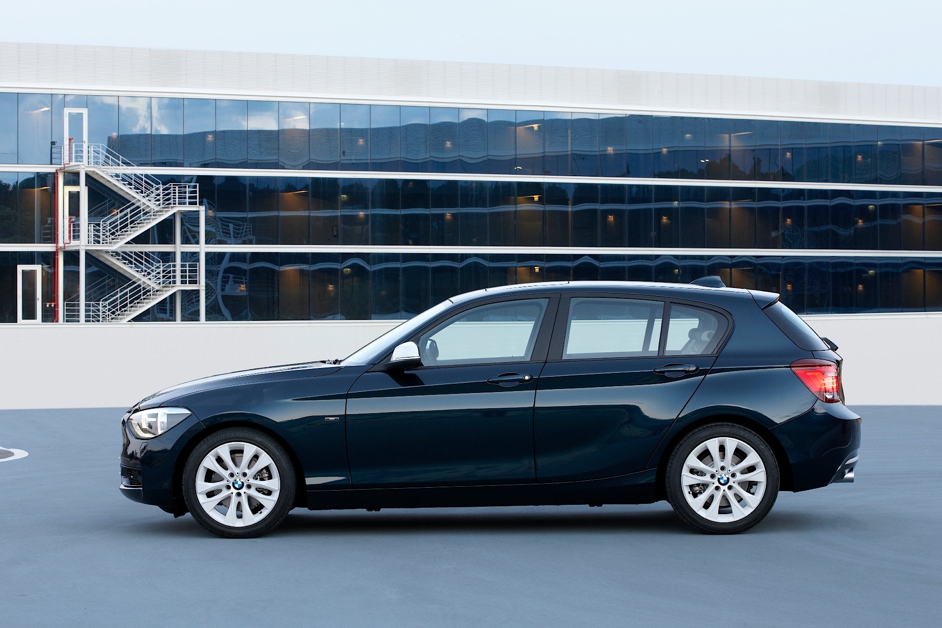 Bmw 1 Series photo 32