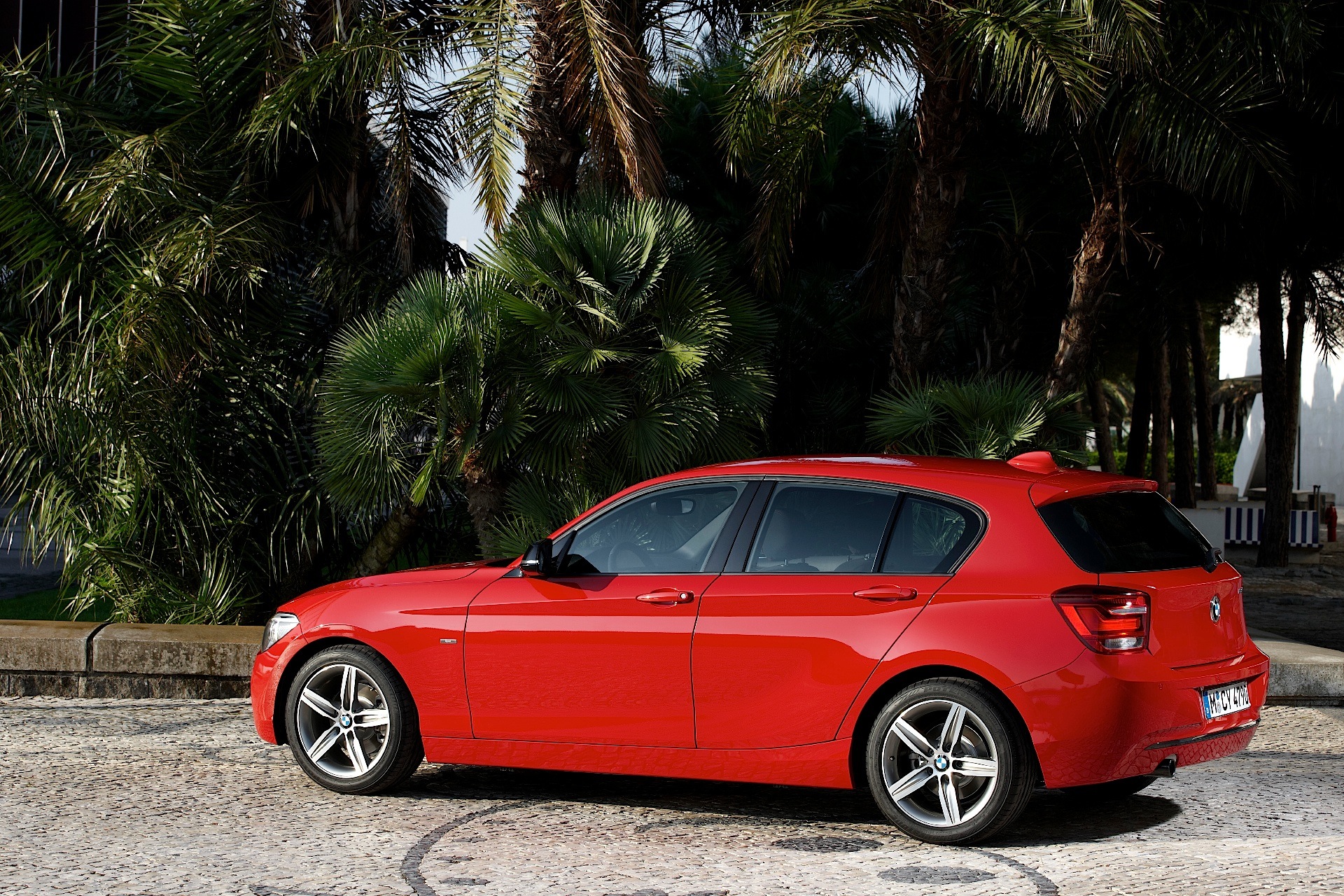 Bmw 1 Series photo 4