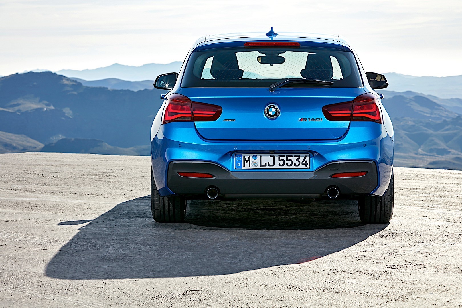 Bmw 1 Series photo 2