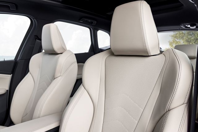 Bmw 2 Series Active Tourer photo 101