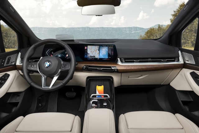 Bmw 2 Series Active Tourer photo 93