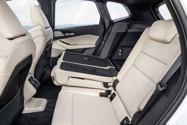 Bmw 2 Series Active Tourer photo 111