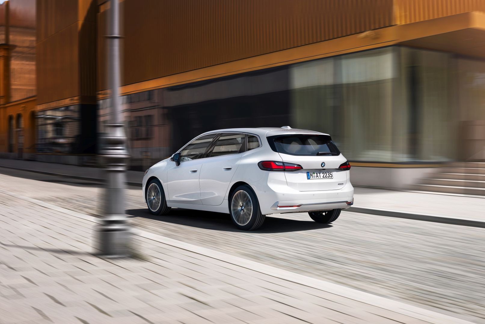 Bmw 2 Series Active Tourer photo 2