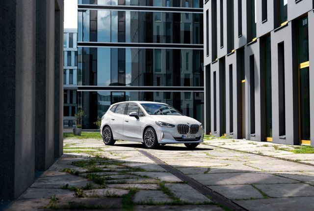 Bmw 2 Series Active Tourer photo 11