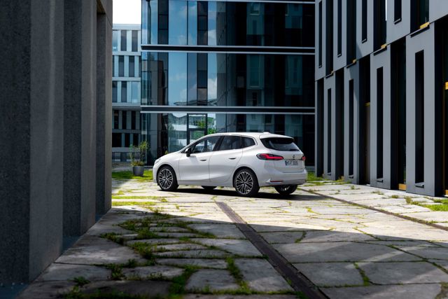 Bmw 2 Series Active Tourer photo 12