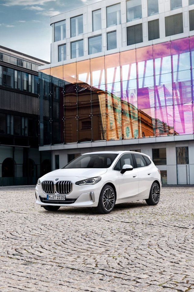 Bmw 2 Series Active Tourer photo 17
