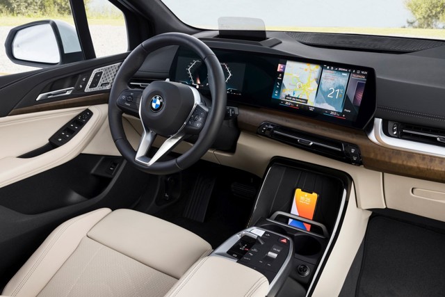 Bmw 2 Series Active Tourer photo 97