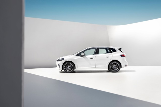 Bmw 2 Series Active Tourer photo 23