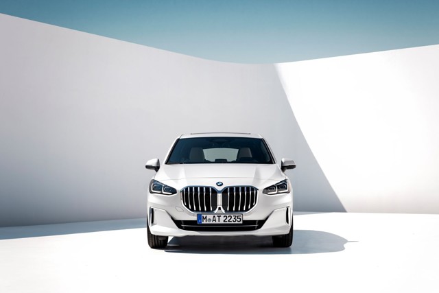 Bmw 2 Series Active Tourer photo 25