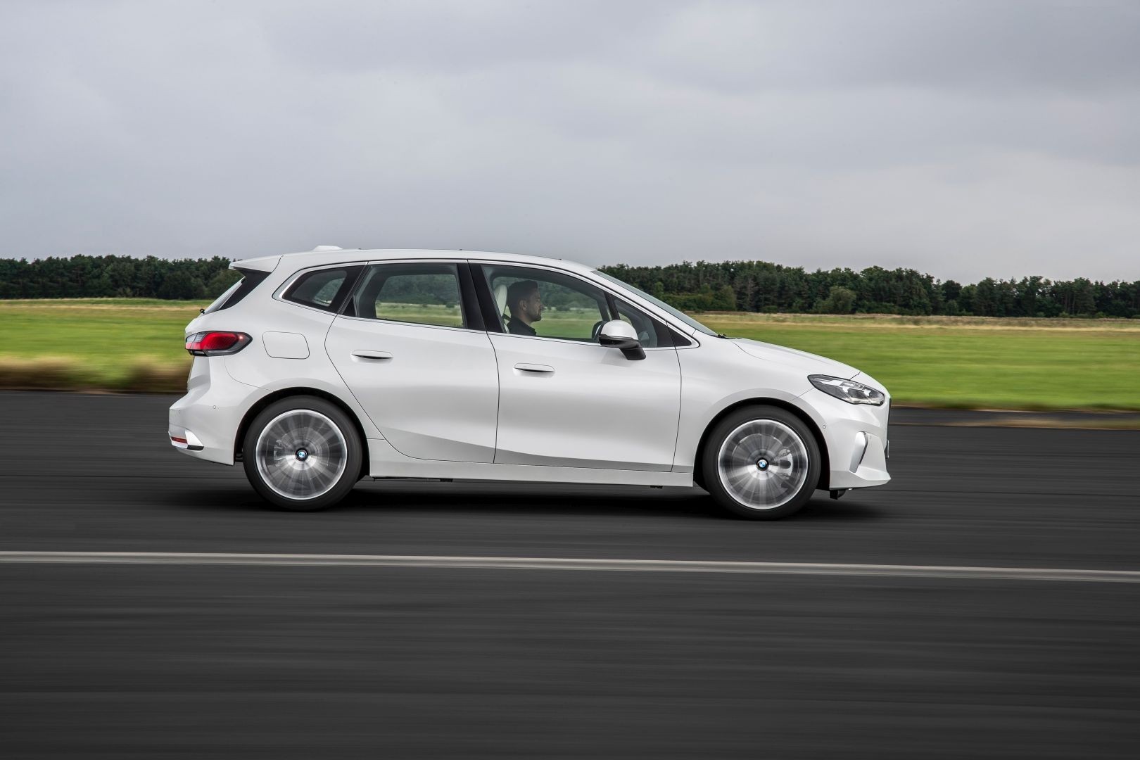 Bmw 2 Series Active Tourer photo 37