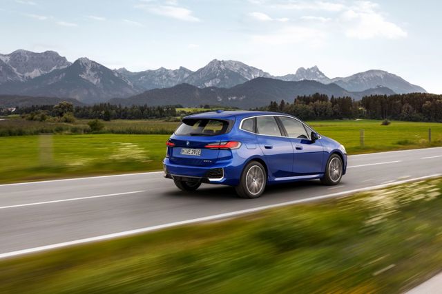 Bmw 2 Series Active Tourer photo 49