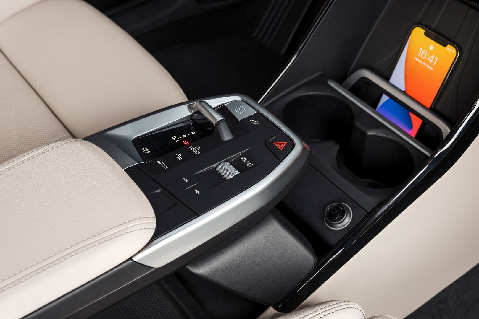 Bmw 2 Series Active Tourer photo 100