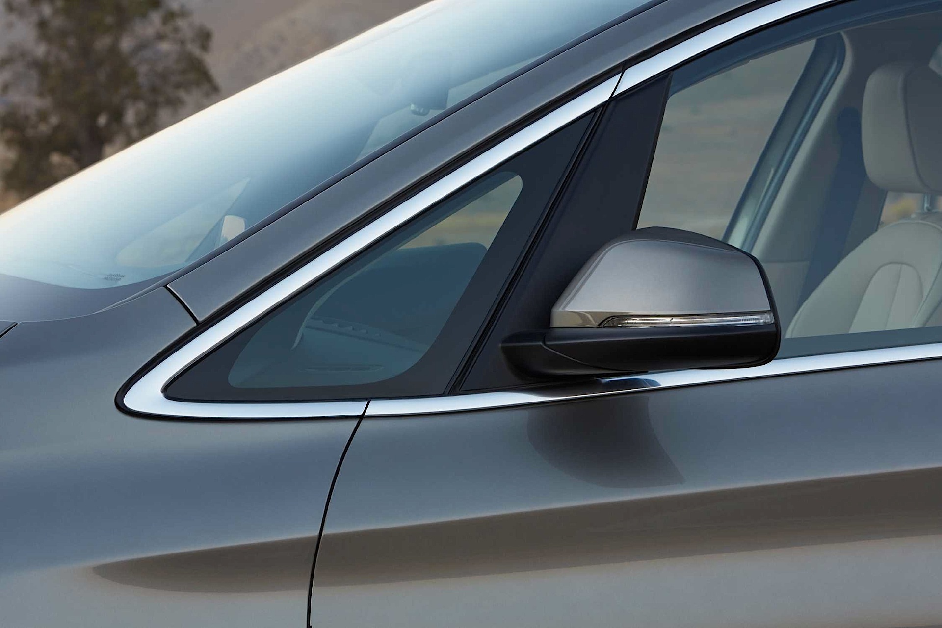 Bmw 2 Series Active Tourer photo 8