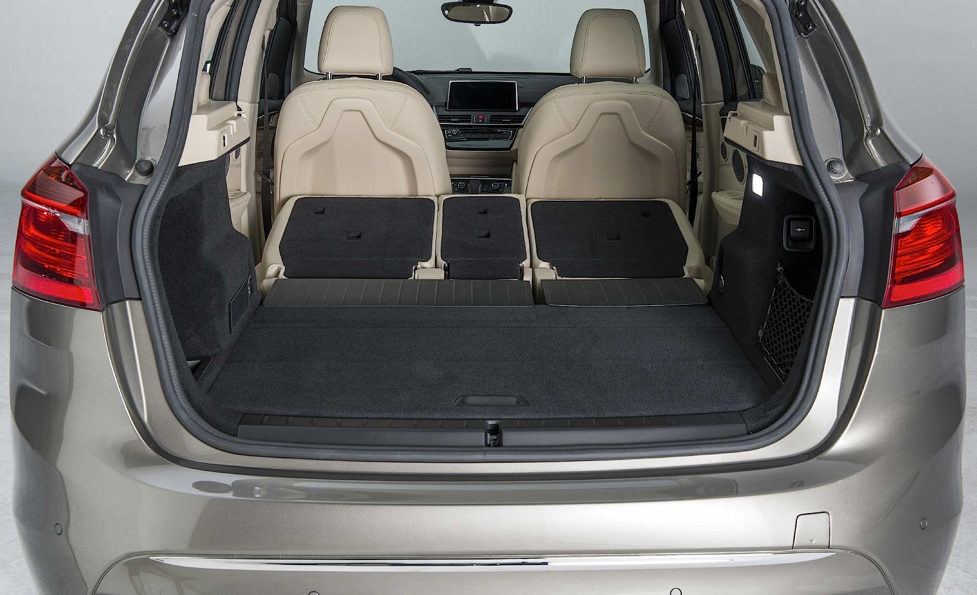 Bmw 2 Series Active Tourer photo 93