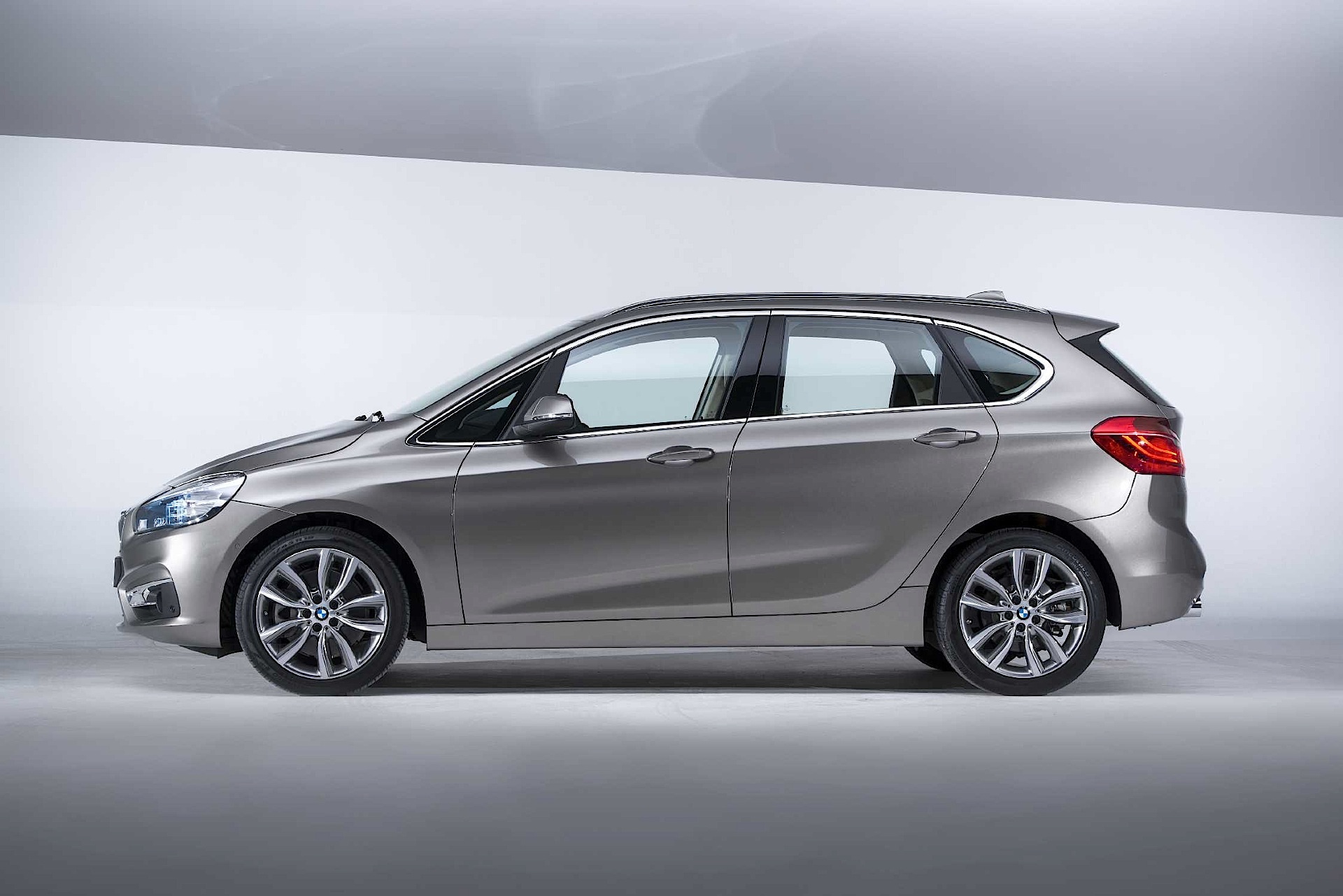 Bmw 2 Series Active Tourer photo 40