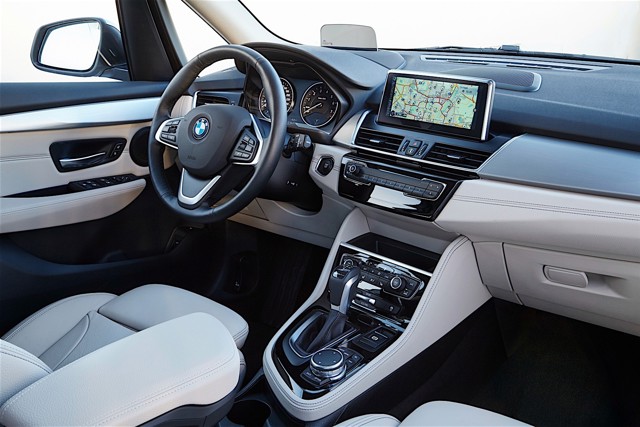Bmw 2 Series Active Tourer foto 102