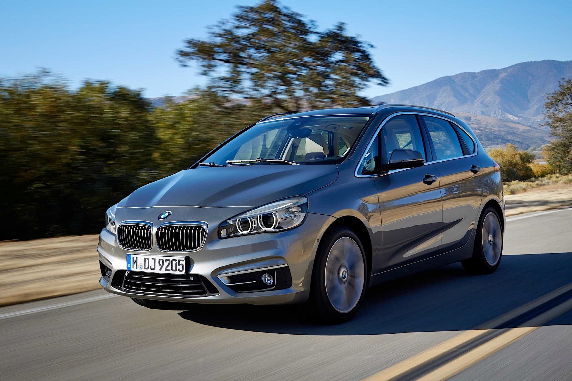 Bmw 2 Series Active Tourer photo 4