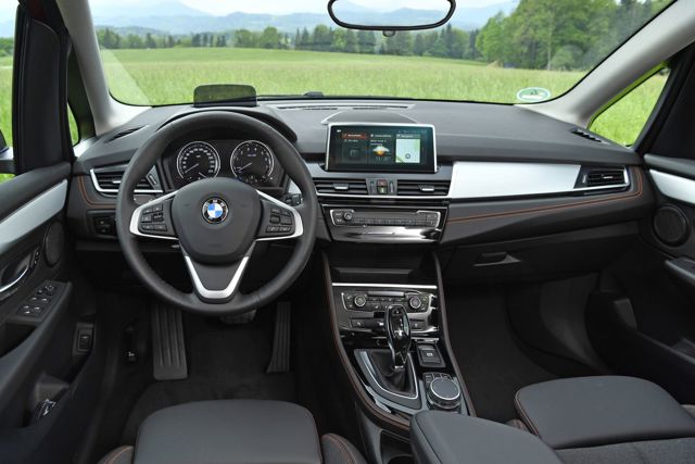 Bmw 2 Series Active Tourer foto 124