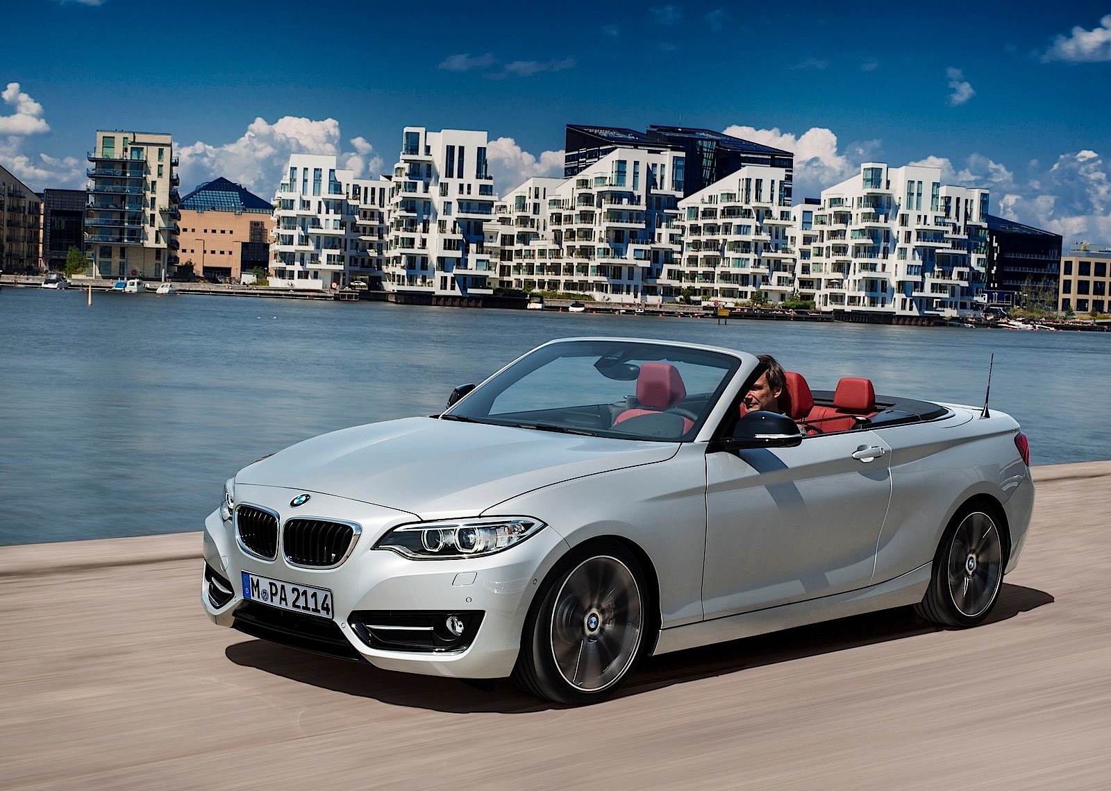 Bmw 2 Series Convertible photo 3