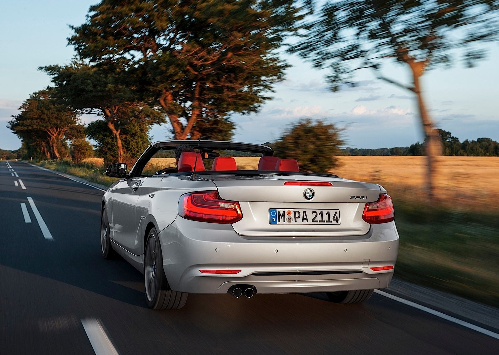 Bmw 2 Series Convertible photo 11