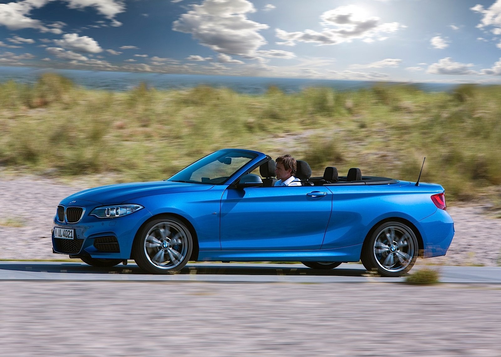 Bmw 2 Series Convertible photo 46