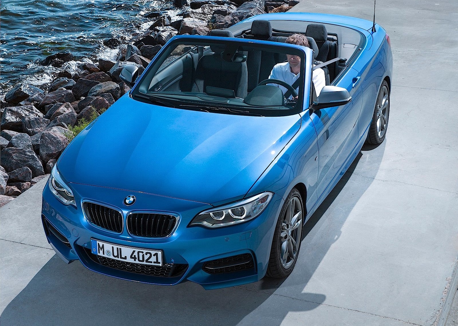 Bmw 2 Series Convertible photo 50