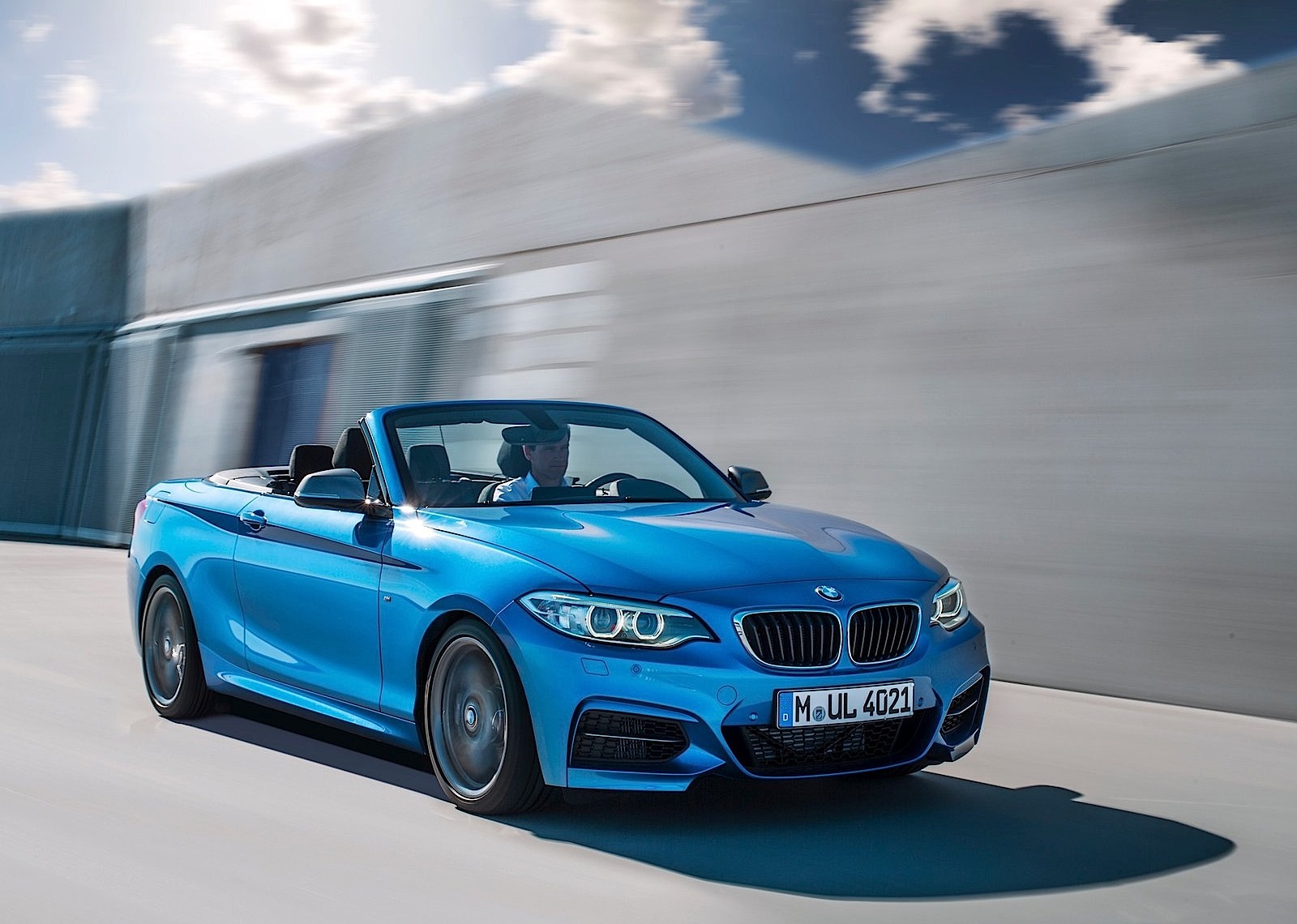 Bmw 2 Series Convertible photo 52