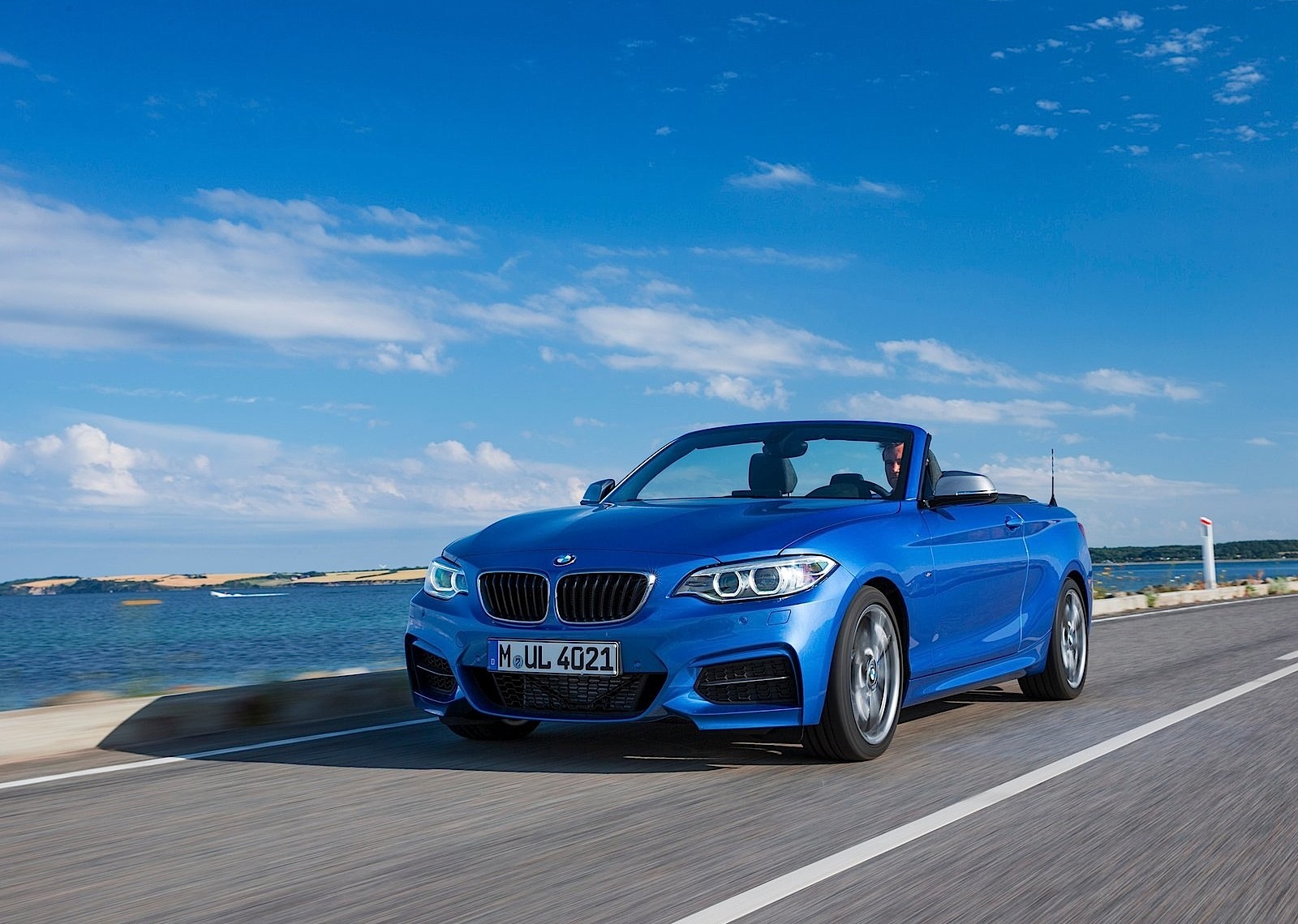 Bmw 2 Series Convertible photo 56
