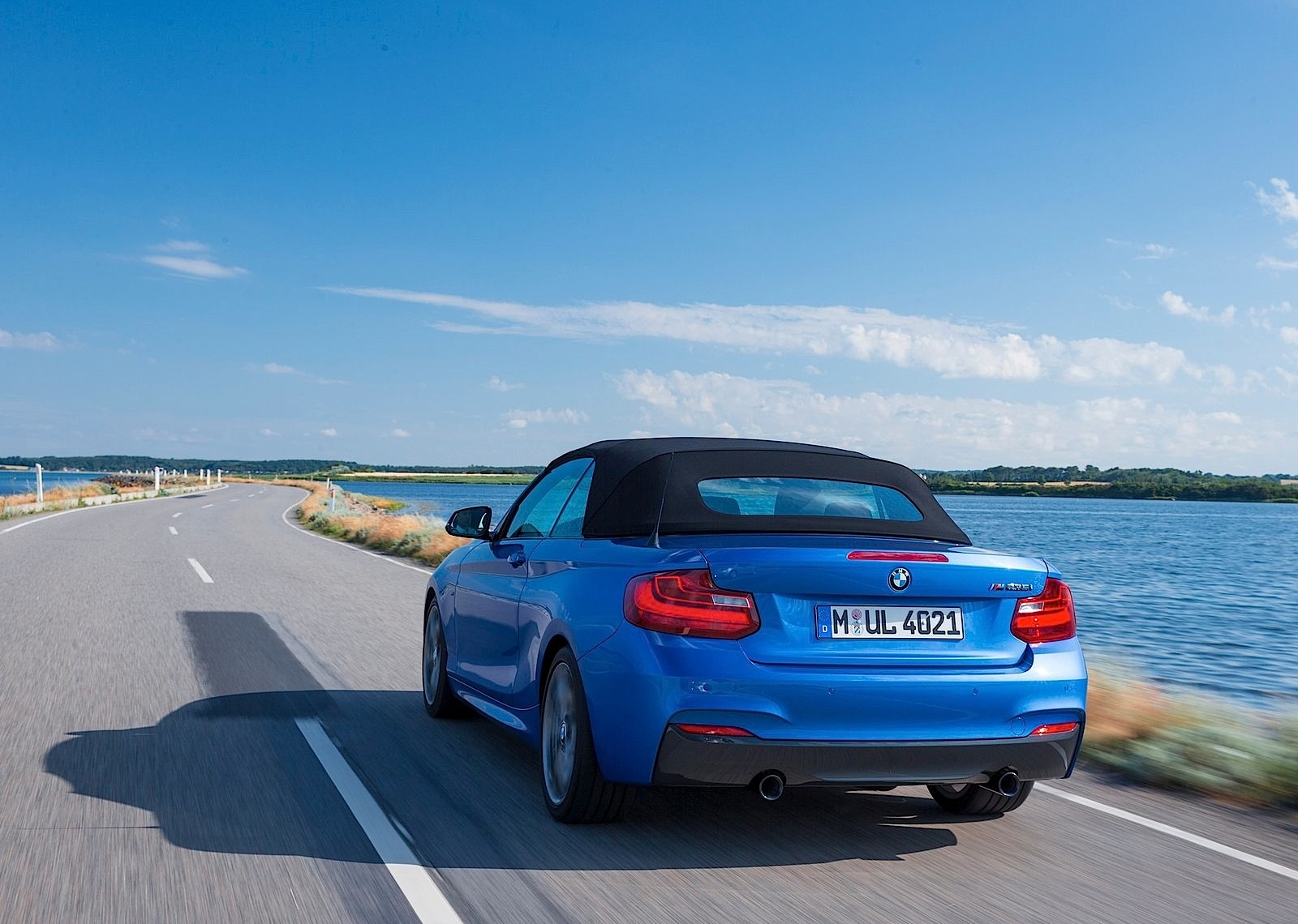 Bmw 2 Series Convertible photo 60
