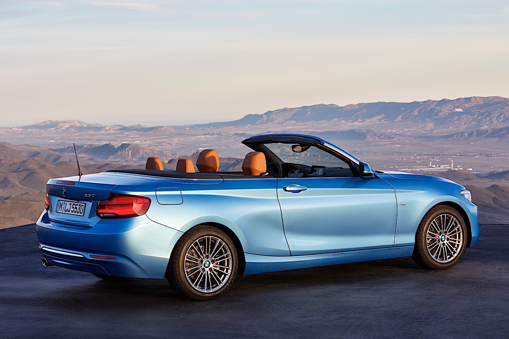 Bmw 2 Series Convertible photo 15