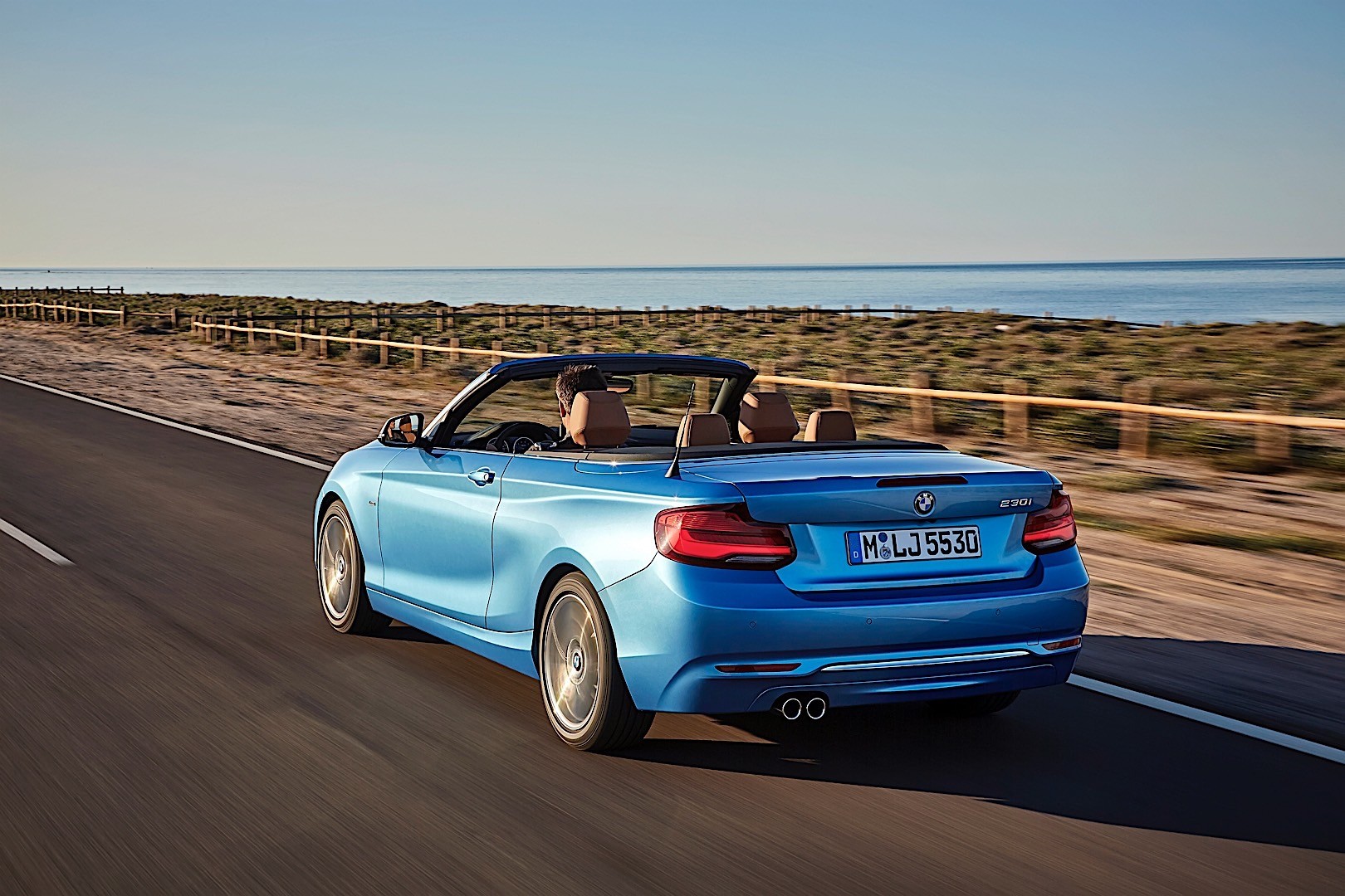 Bmw 2 Series Convertible photo 20