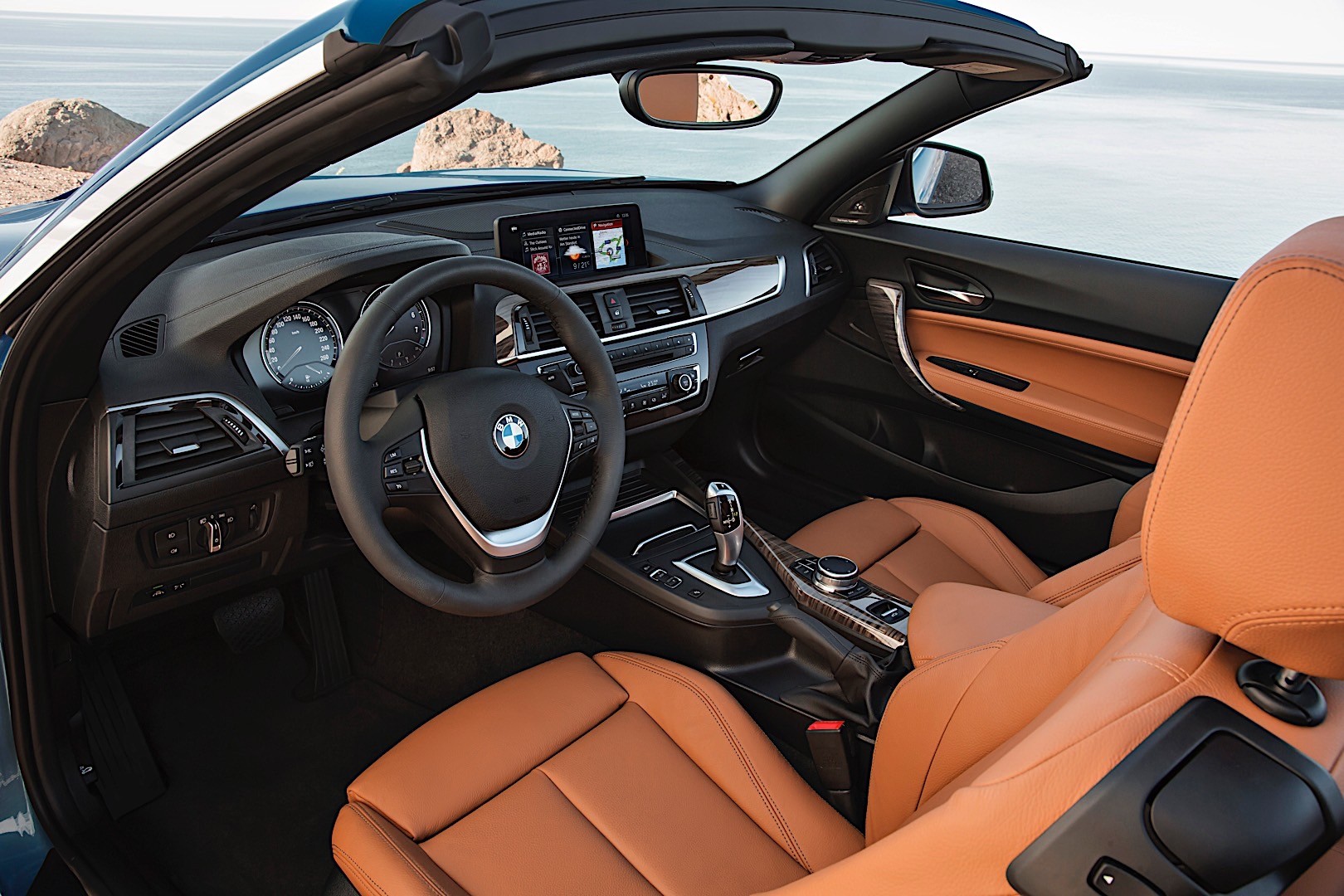 Bmw 2 Series Convertible photo 31