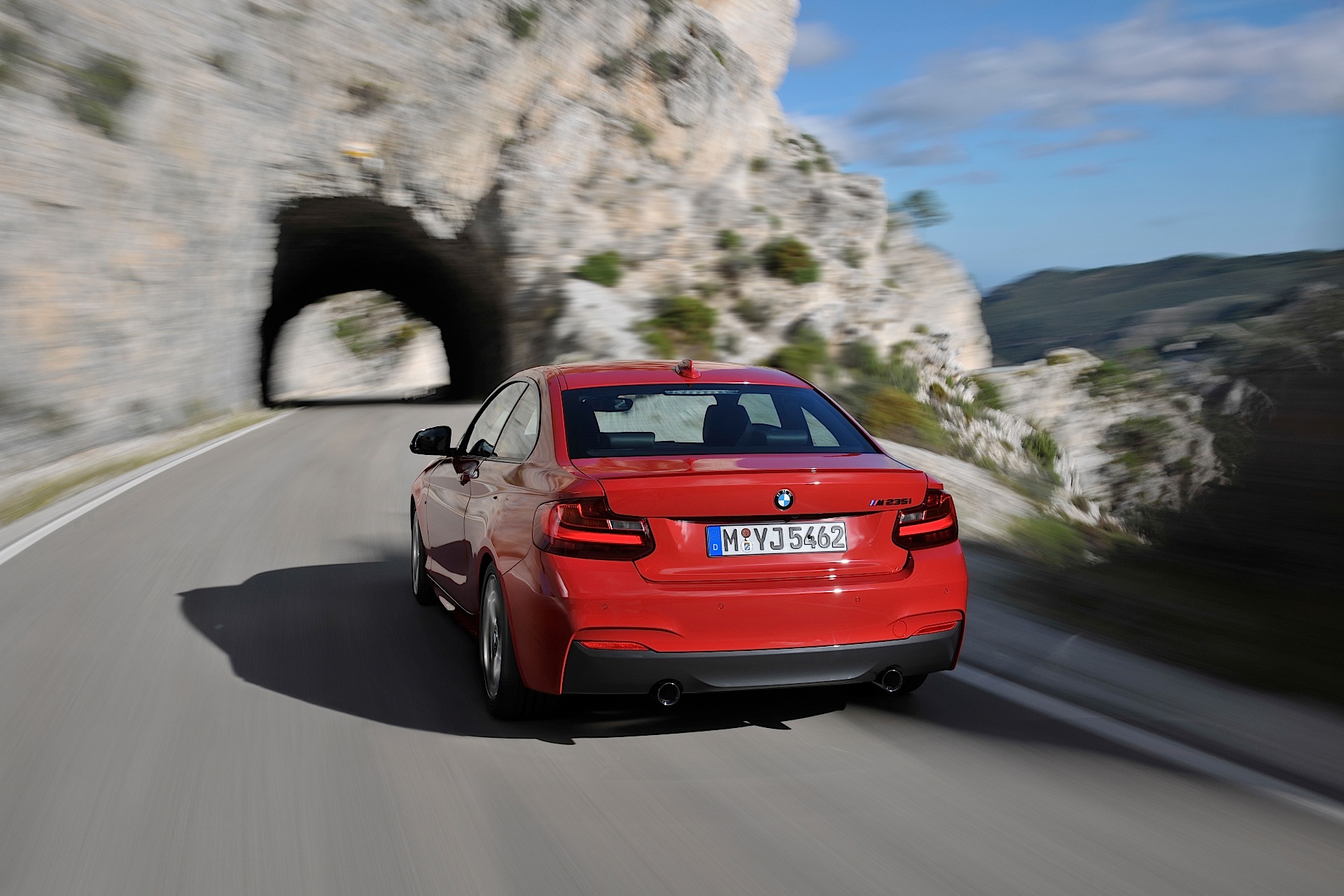 Bmw 2 Series Coupe photo 7