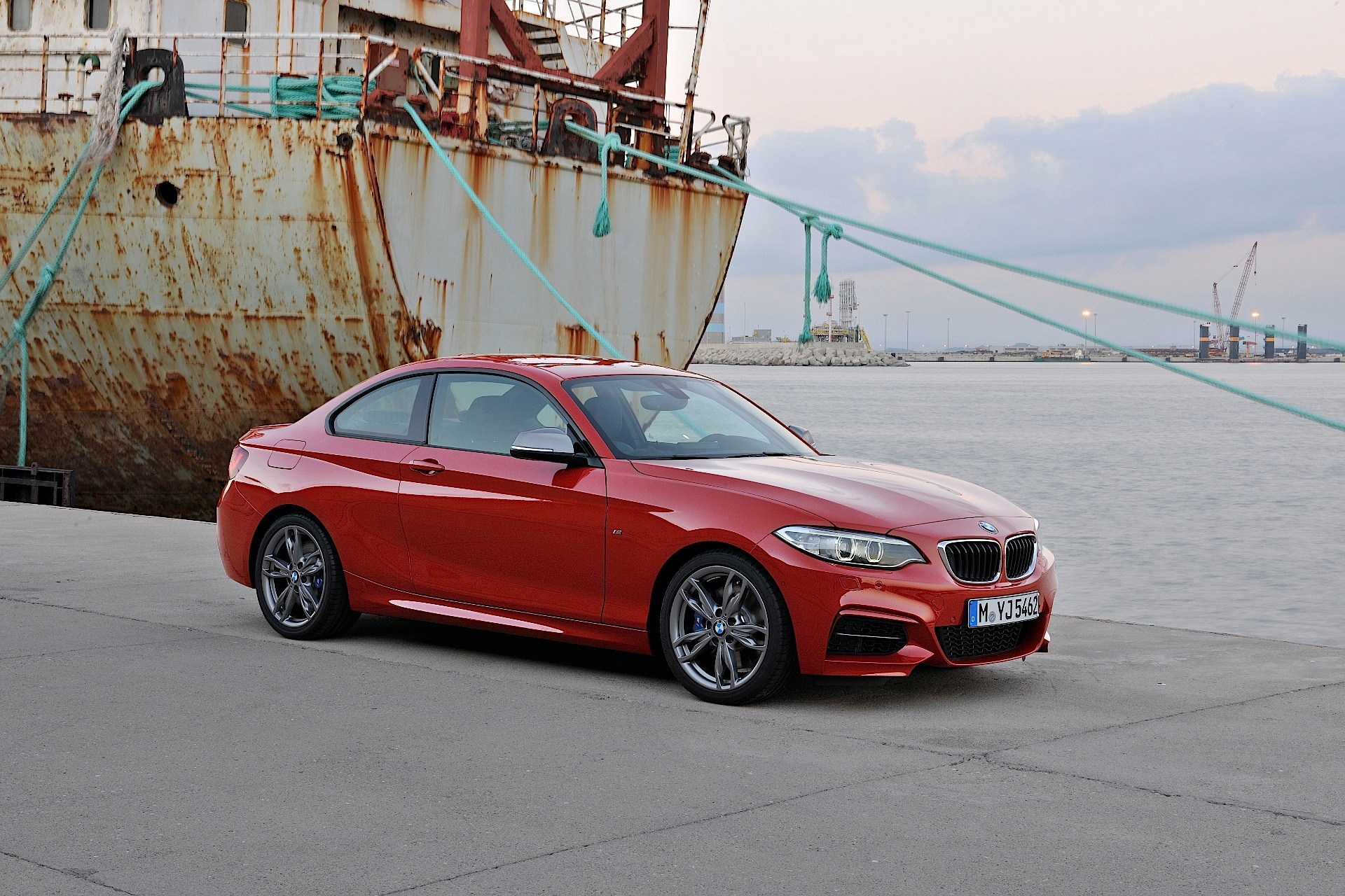 Bmw 2 Series Coupe photo 16