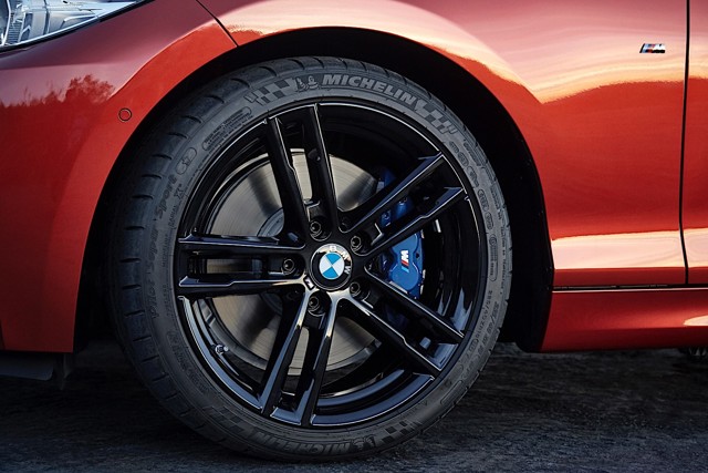 Bmw 2 Series Coupe photo 14