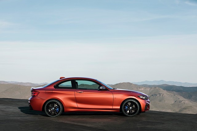 Bmw 2 Series Coupe photo 17
