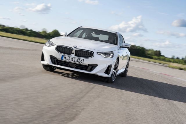 Bmw 2 Series Coupe photo 16