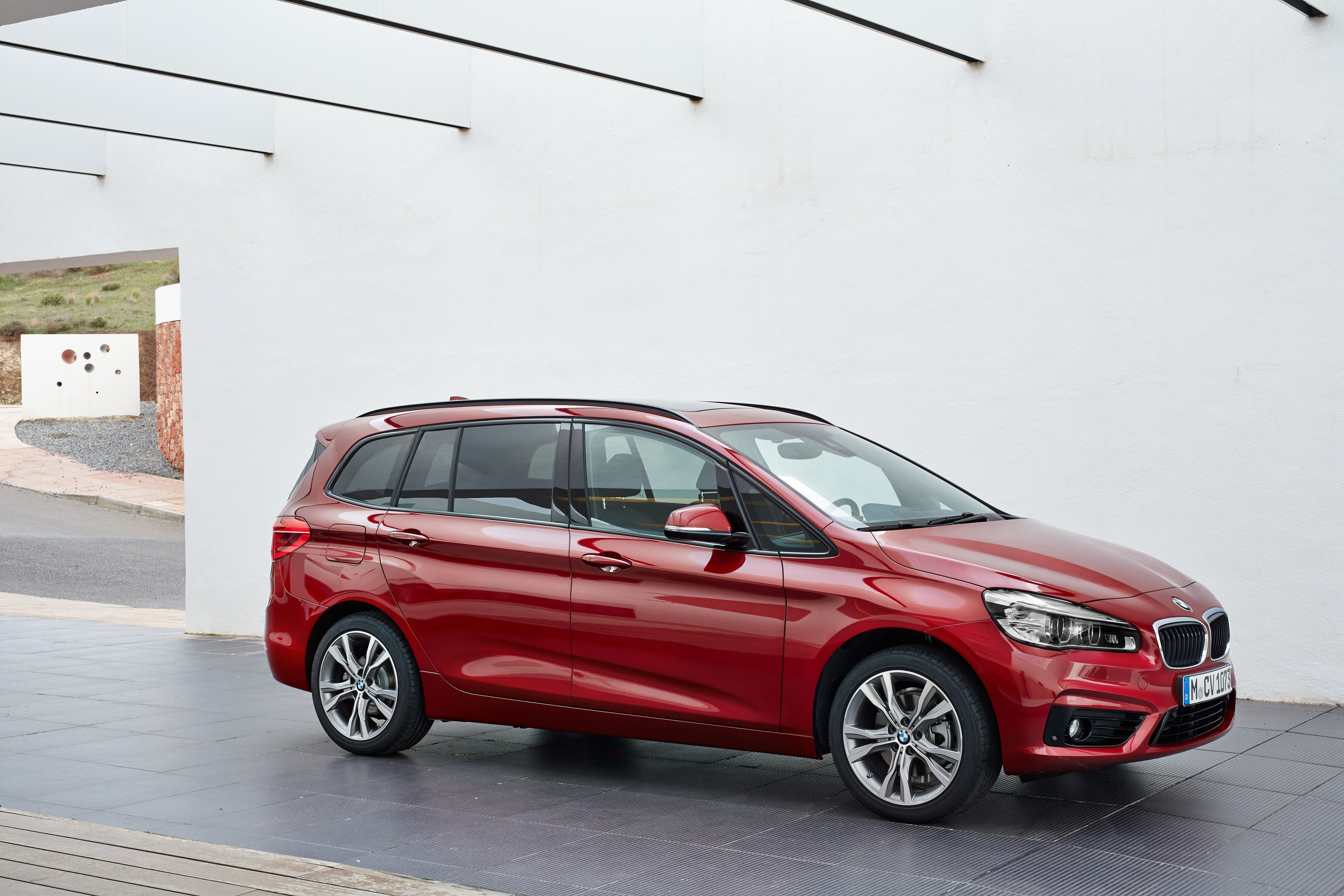 Bmw 2 Series Gran Tourer photo 35